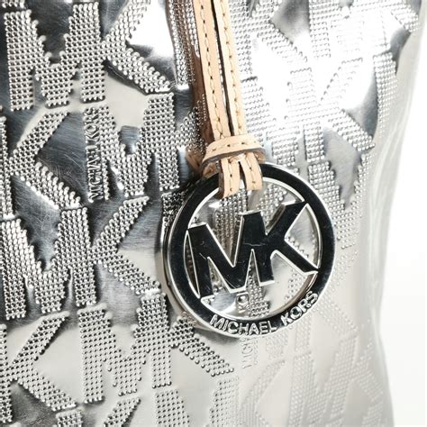 michael kors shopper silber|Michael Kors leather tote.